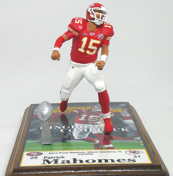 pat mahomes mcfarlane