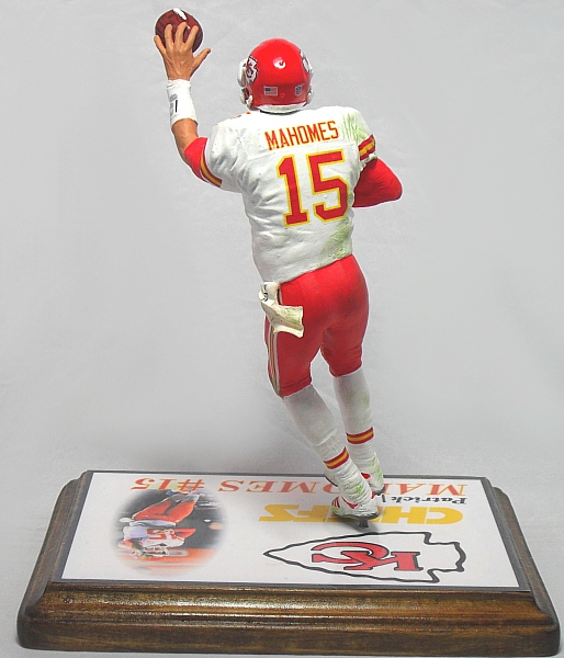 pat mahomes mcfarlane